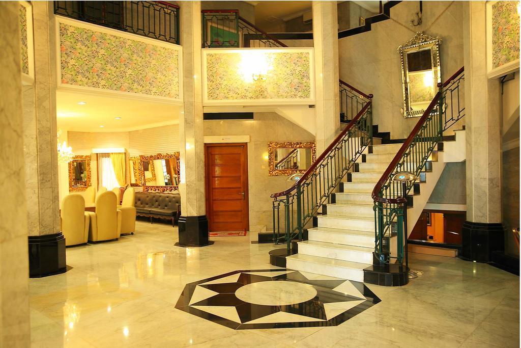 Arimbi Pejaten Suites Jakarta Exteriér fotografie