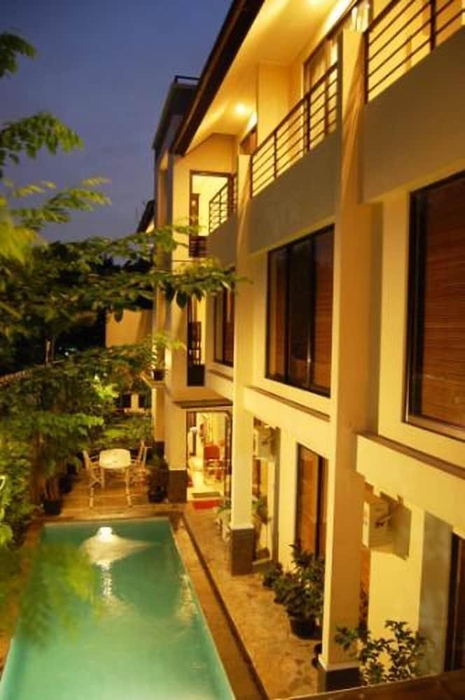 Arimbi Pejaten Suites Jakarta Exteriér fotografie
