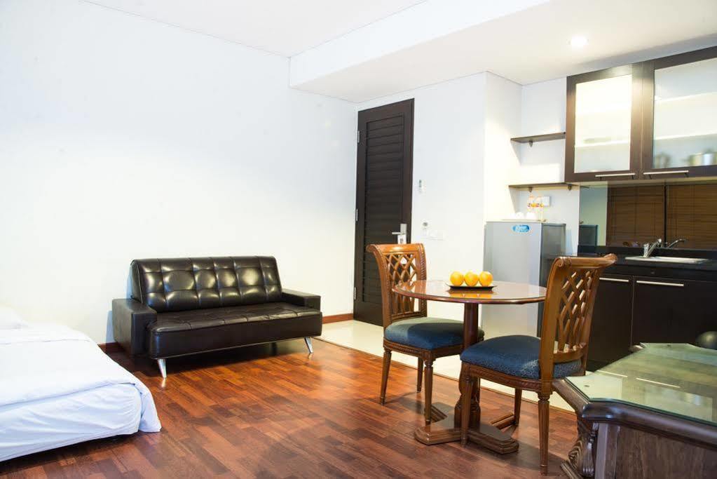 Arimbi Pejaten Suites Jakarta Exteriér fotografie